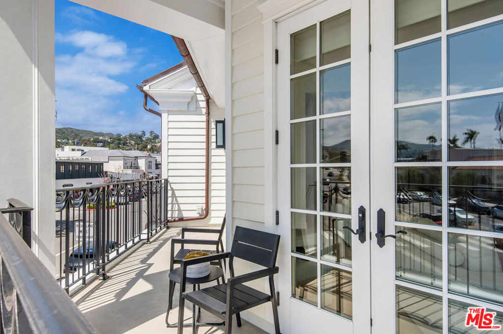 15225 Palisades Village Lane - Photo 8