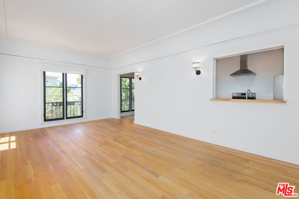 900 S Orange Grove Avenue - Photo 6