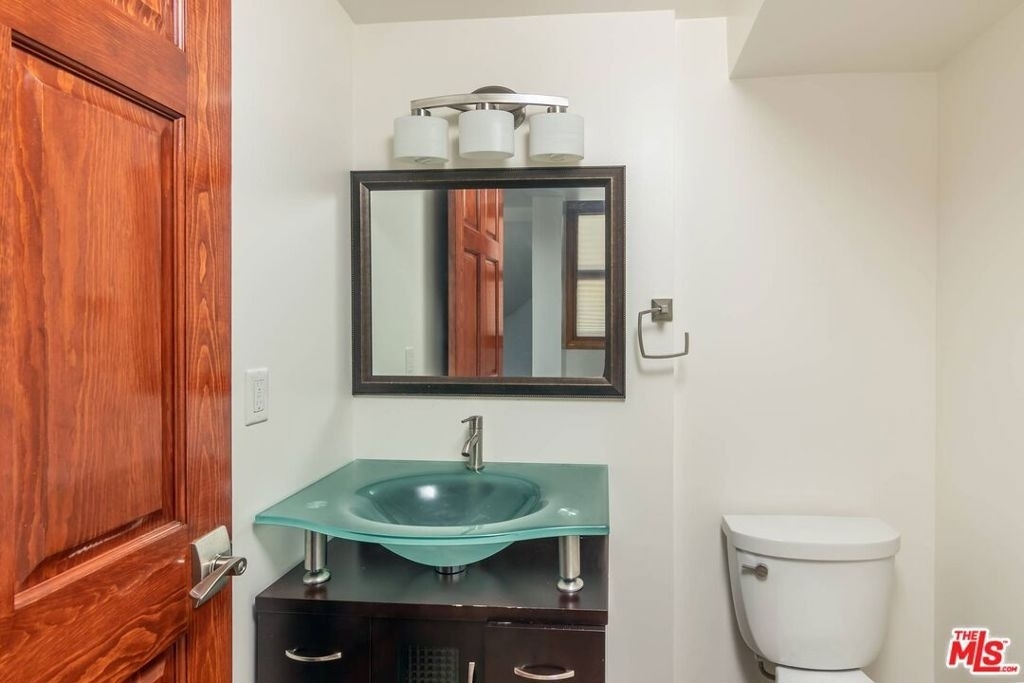 1232 25th Street - Photo 6