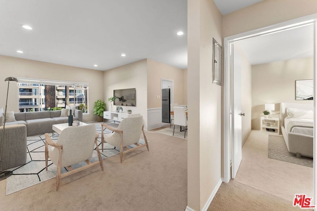 115 Marguerita Avenue - Photo 2