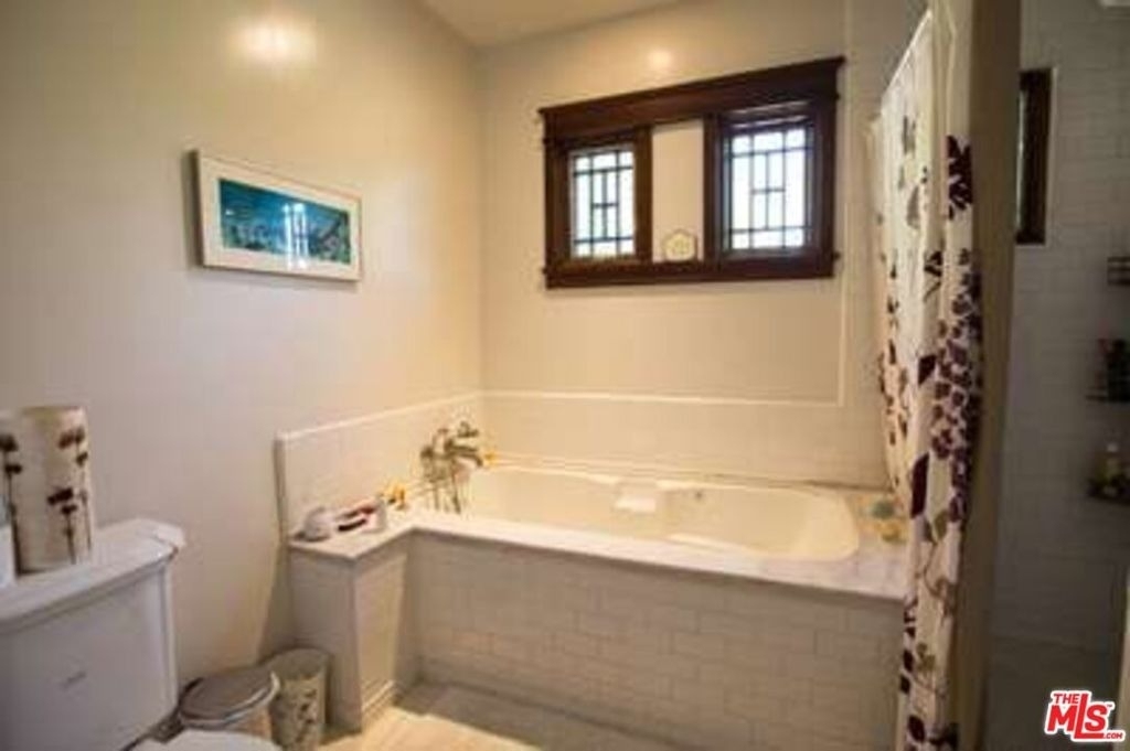 1513 Walgrove Avenue - Photo 19