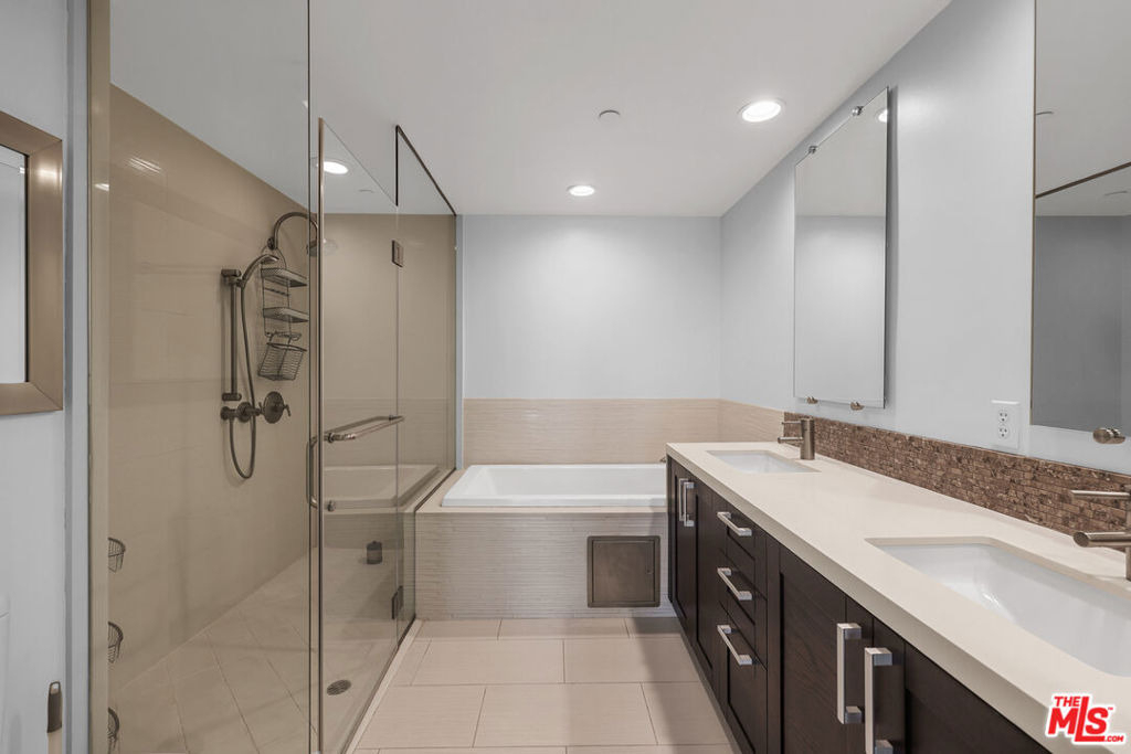 7133 Hawthorn Avenue - Photo 24