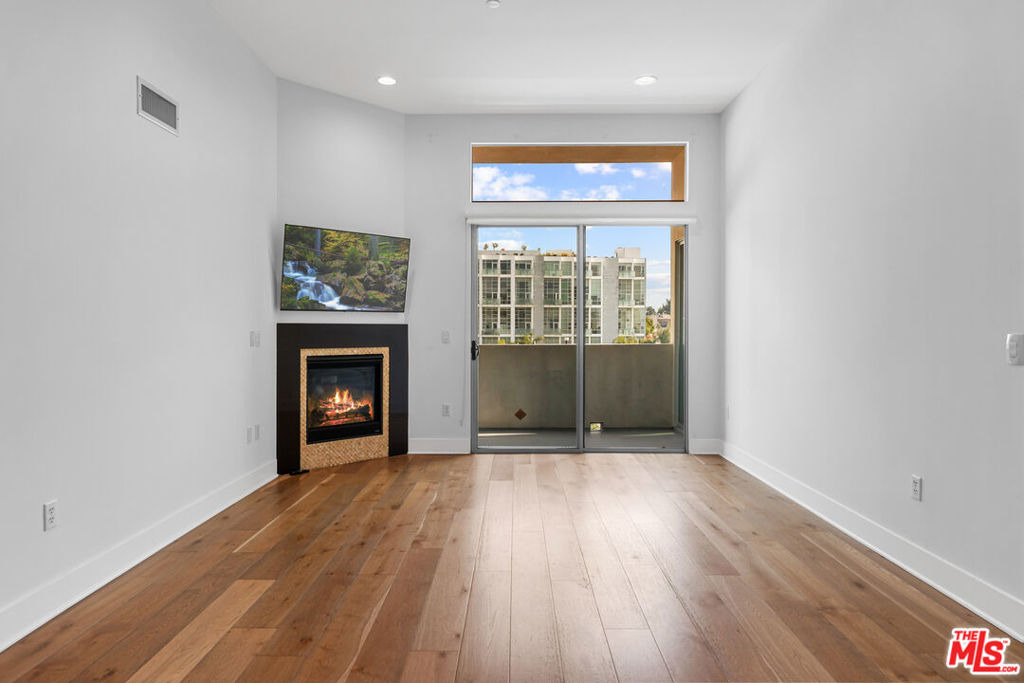 7133 Hawthorn Avenue - Photo 10