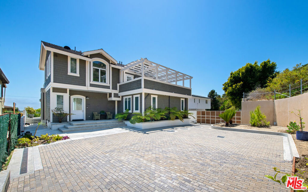 25157 Malibu Road - Photo 2
