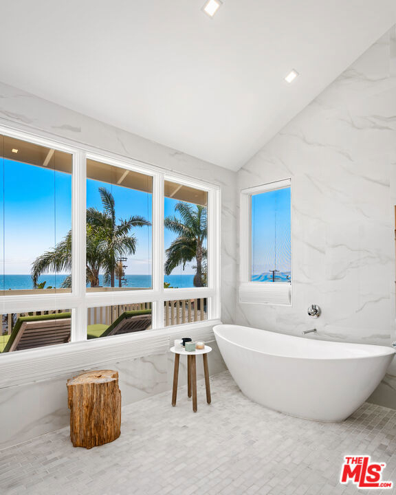 25157 Malibu Road - Photo 16