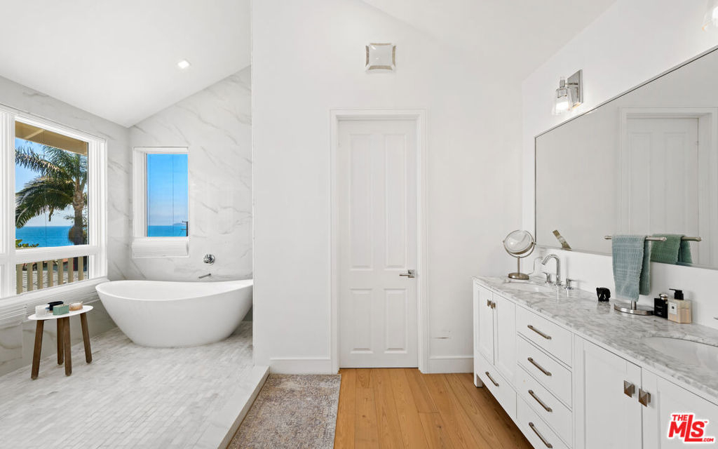 25157 Malibu Road - Photo 15