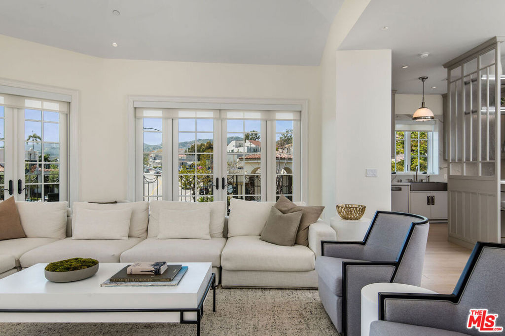 15225 Palisades Village Lane - Photo 4