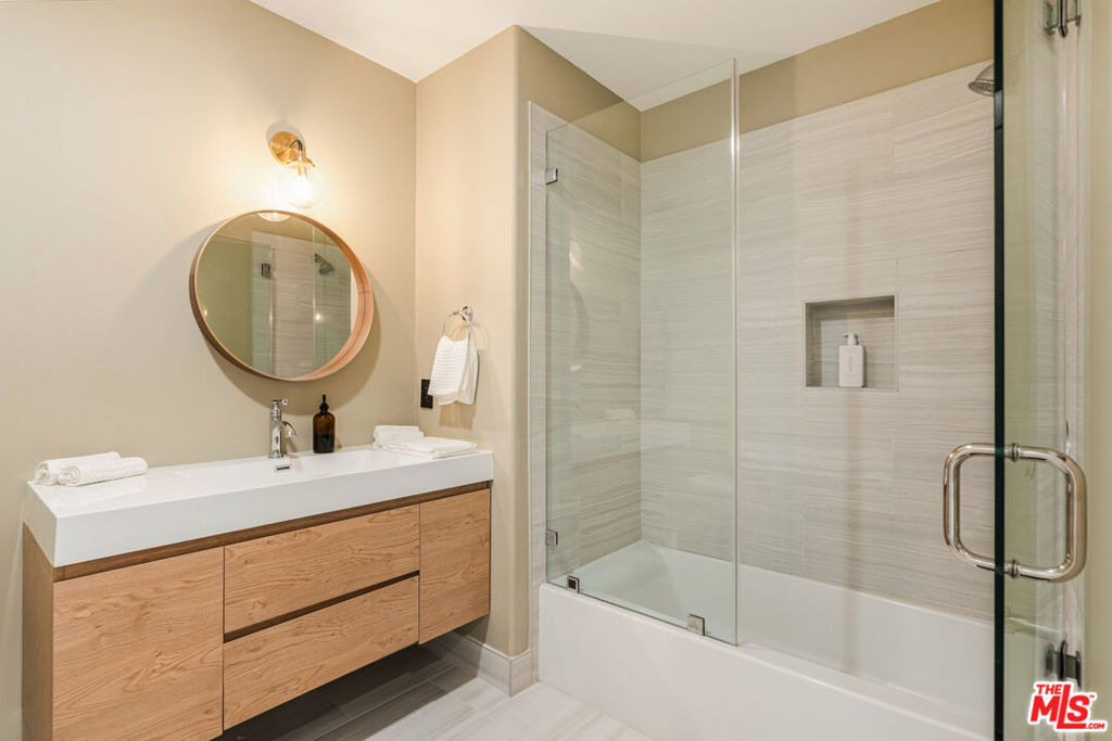 1744 Butler Avenue - Photo 8