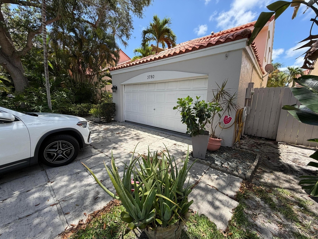 3780 Amalfi Drive - Photo 65
