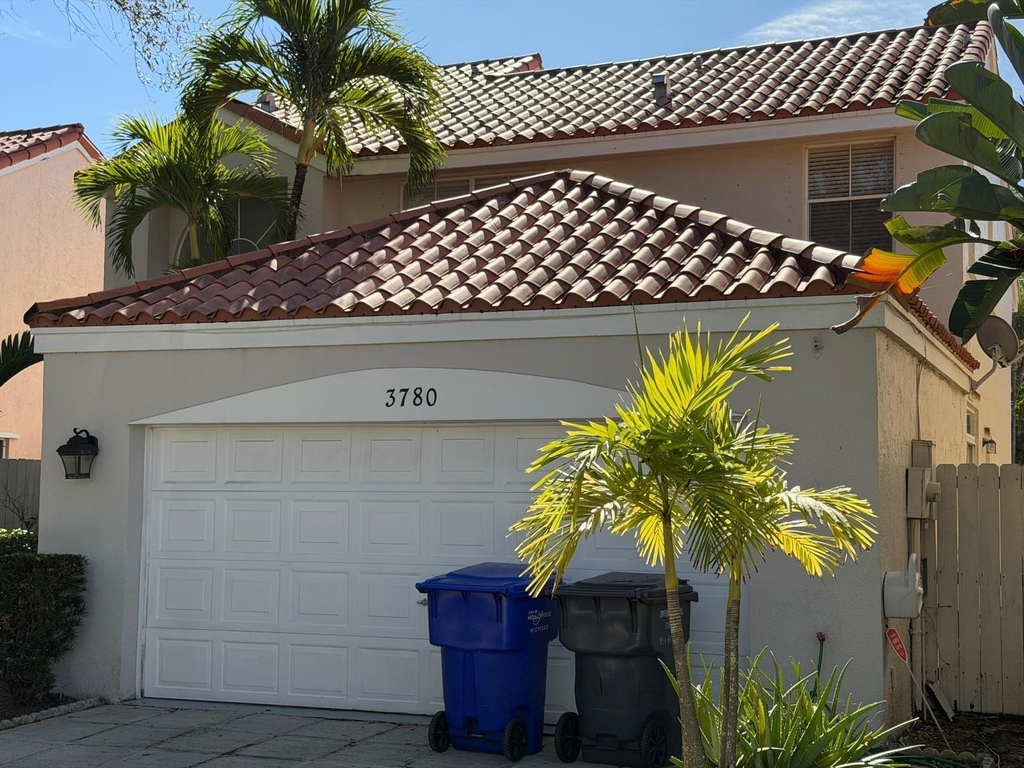 3780 Amalfi Drive - Photo 11