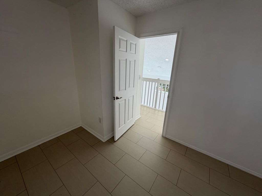 3780 Amalfi Drive - Photo 35