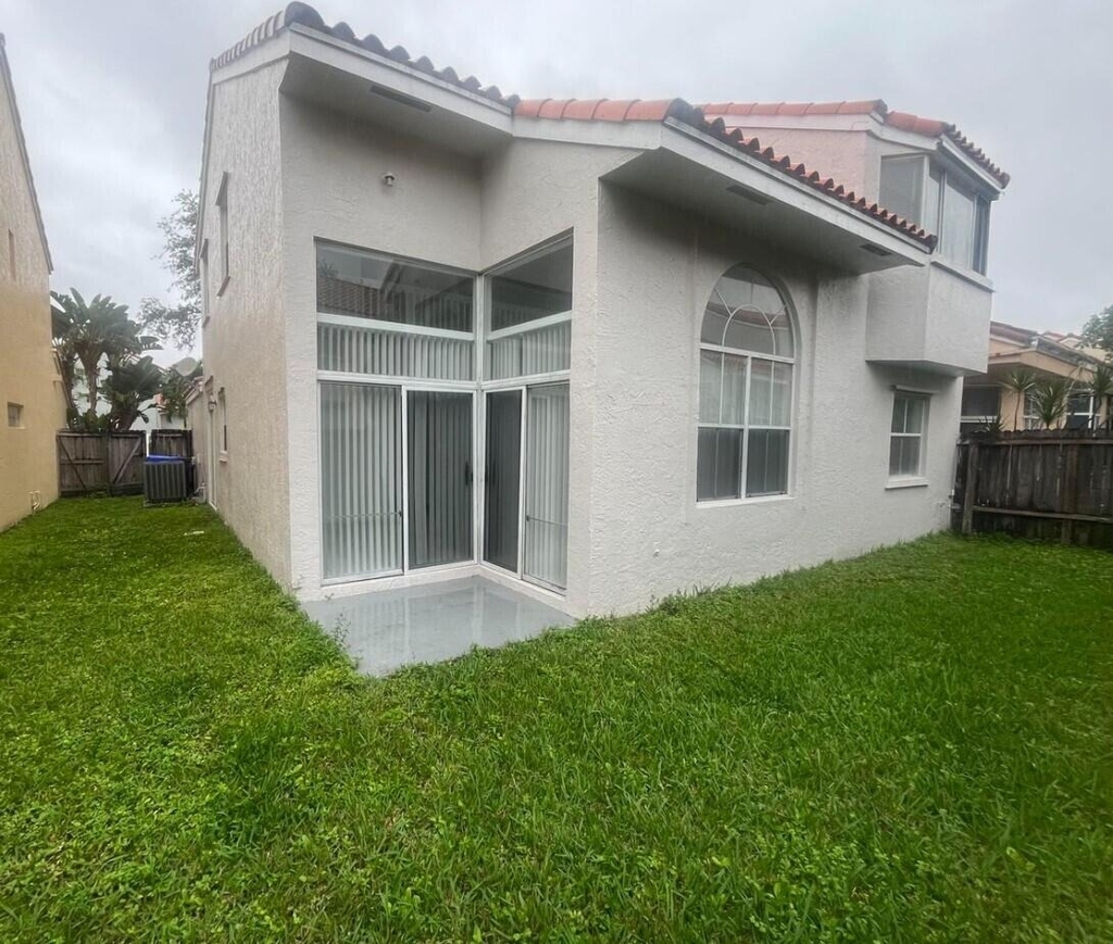 3780 Amalfi Drive - Photo 5