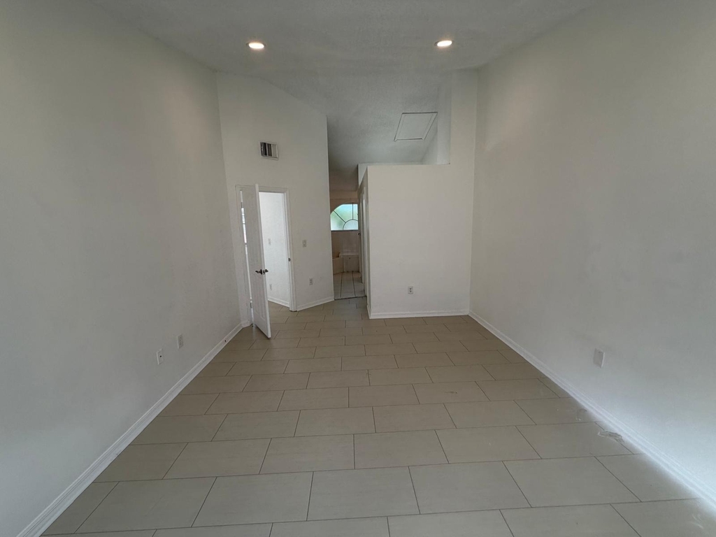 3780 Amalfi Drive - Photo 39