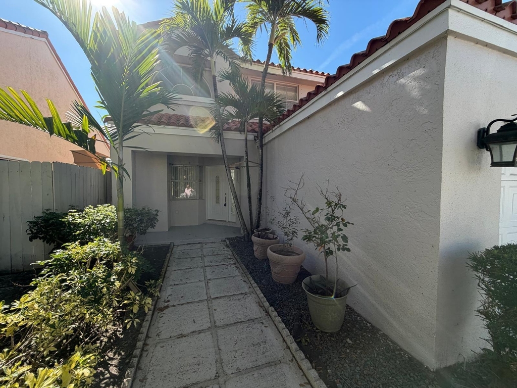3780 Amalfi Drive - Photo 9