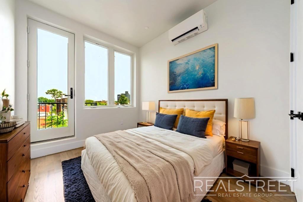 1734 Nostrand Avenue - Photo 3