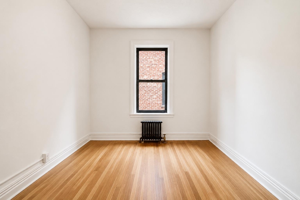 615 Fort Washington Avenue - Photo 5