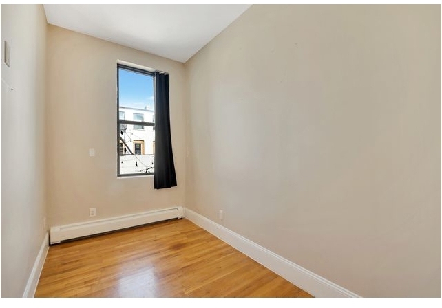 29 Woodhull St - Photo 3