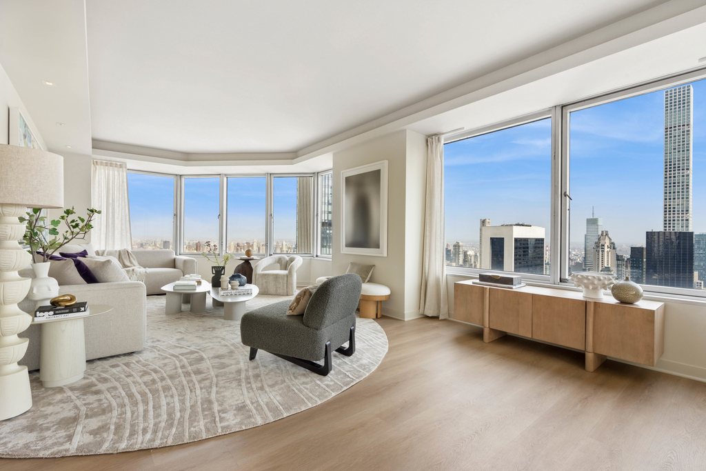 150 W 56th St - Photo 0
