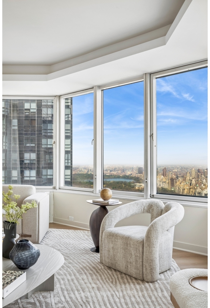 150 W 56th St - Photo 6