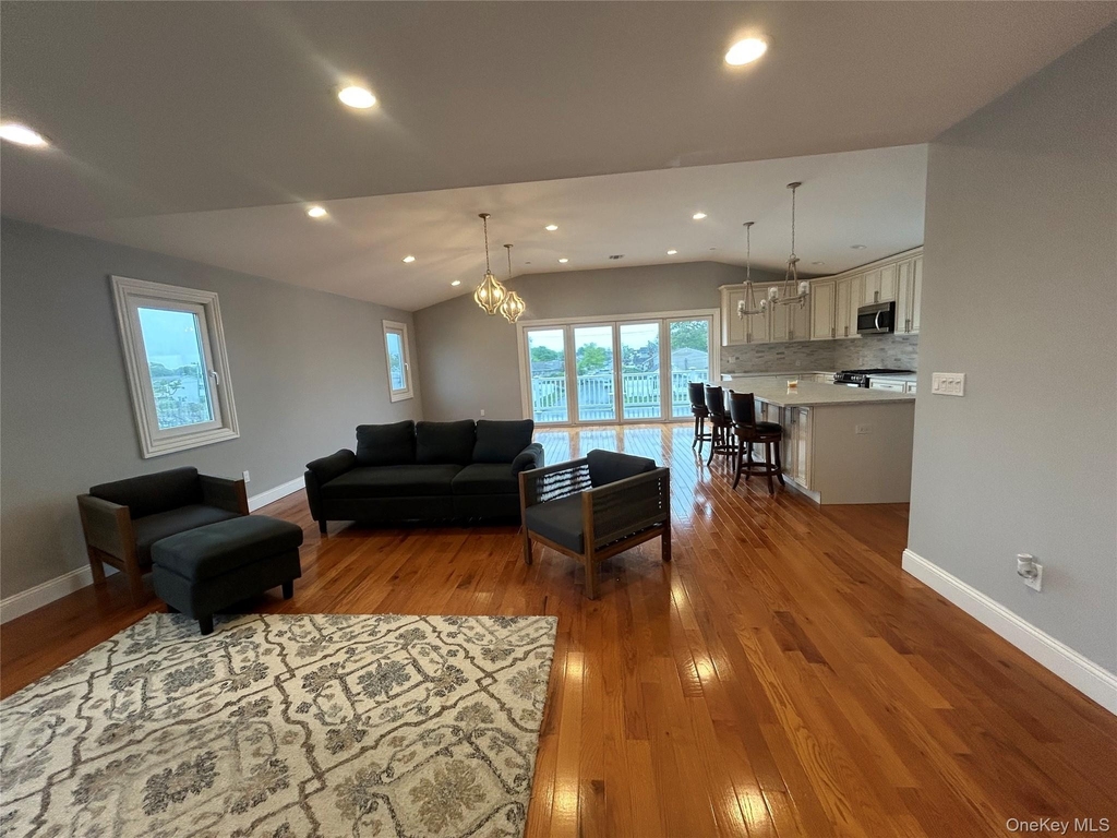 762 Pecan Street - Photo 13