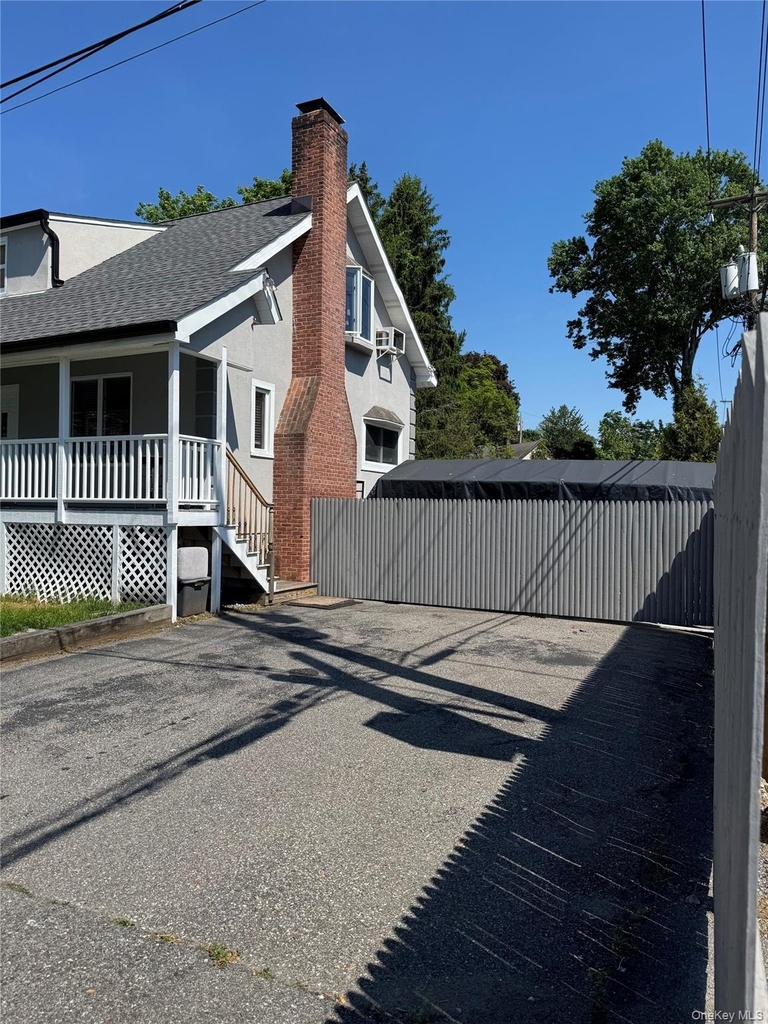 7 Meadow Street - Photo 0