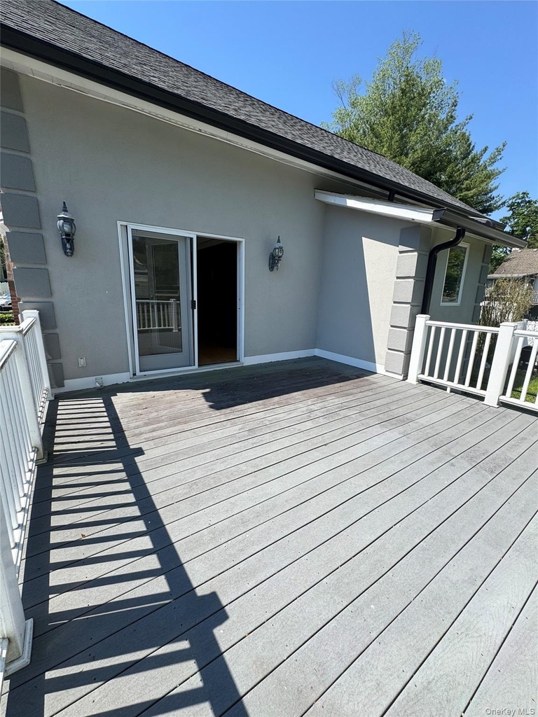 7 Meadow Street - Photo 2