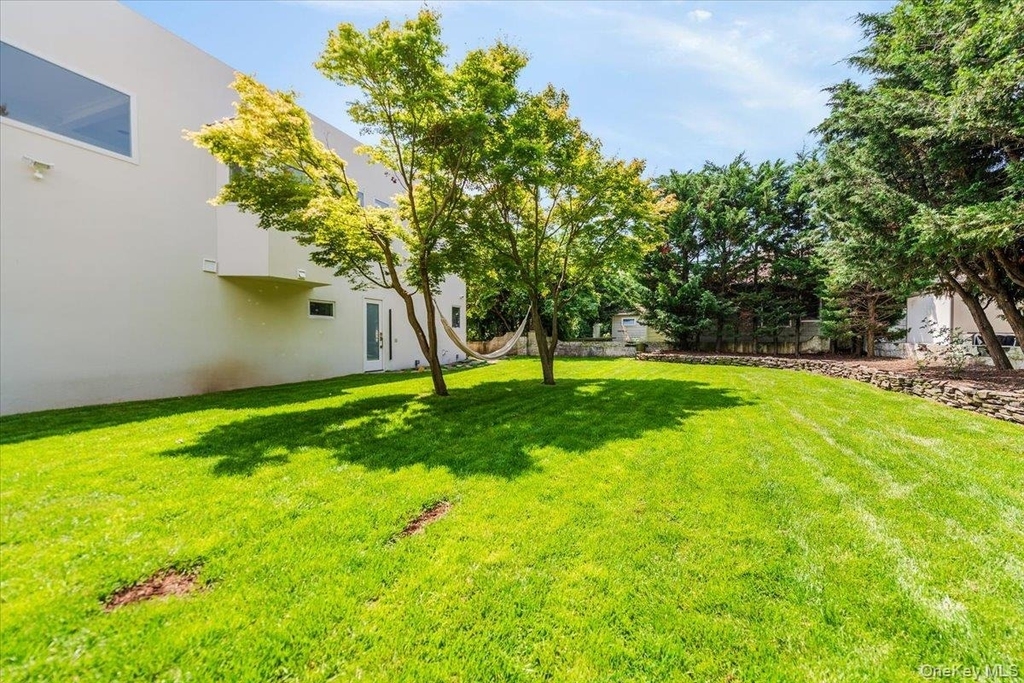 2105 Bay Boulevard - Photo 32