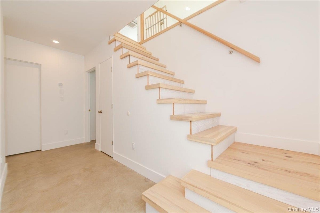 2105 Bay Boulevard - Photo 22
