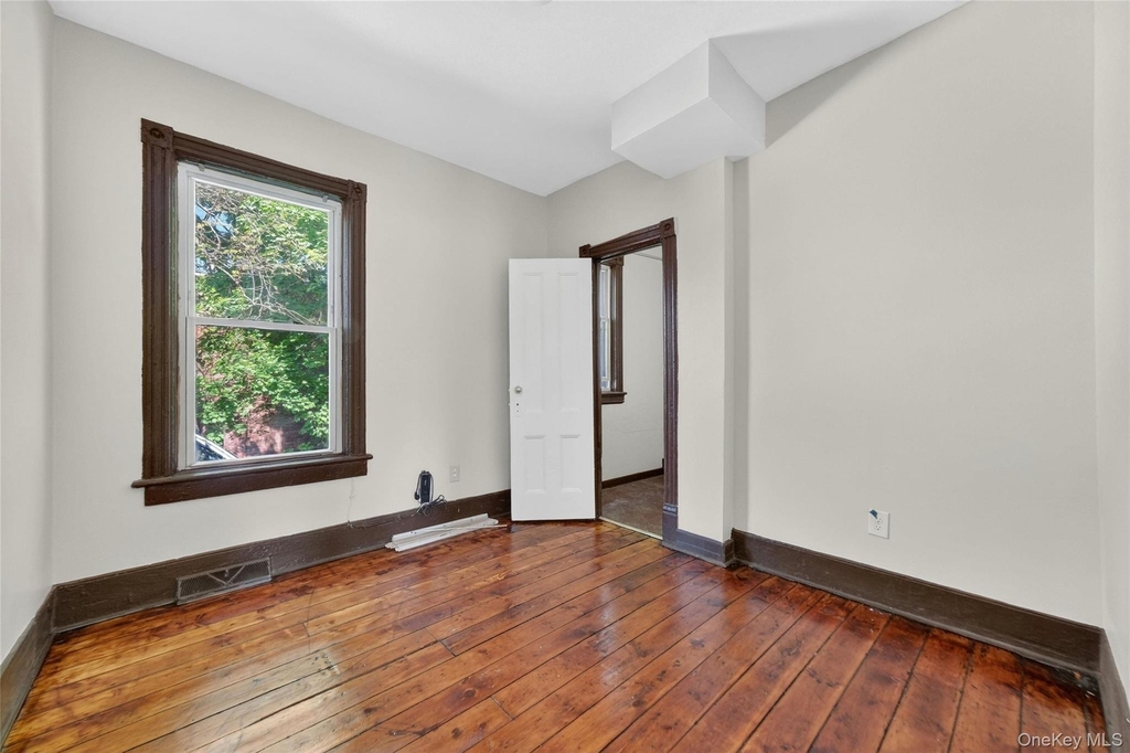 43 High Street - Photo 16