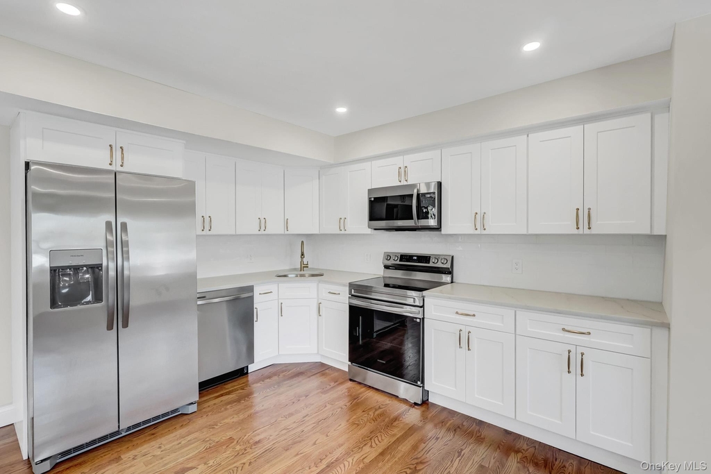 3107 Gull Avenue - Photo 7
