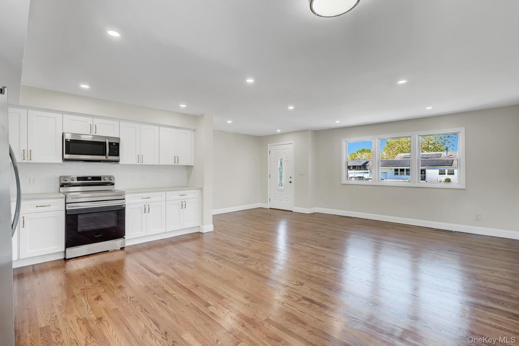 3107 Gull Avenue - Photo 6