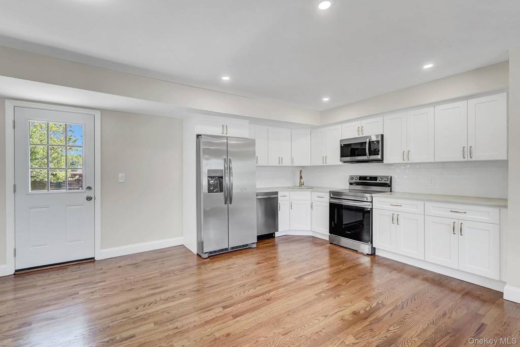 3107 Gull Avenue - Photo 5