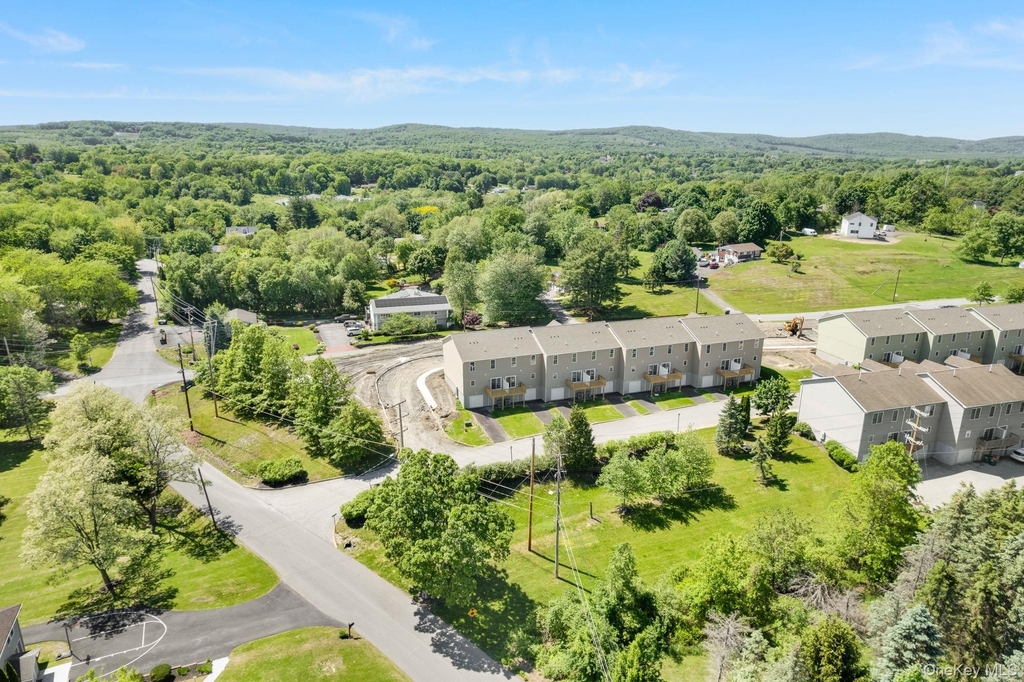75 Hudson Circle - Photo 18