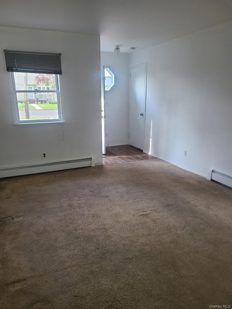 4 E Walnut Street - Photo 2