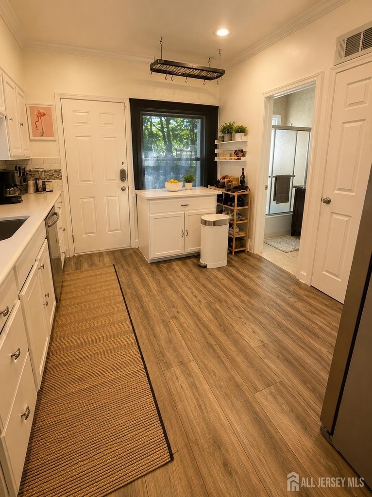 23 Harrison Avenue - Photo 11