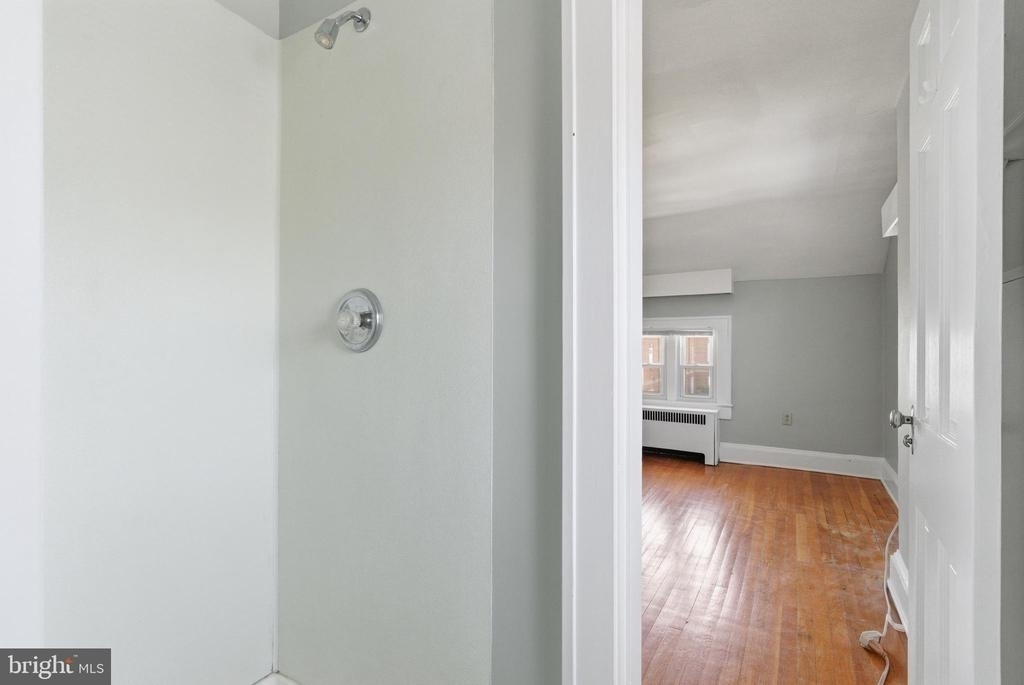 142 N Washington Street - Photo 13