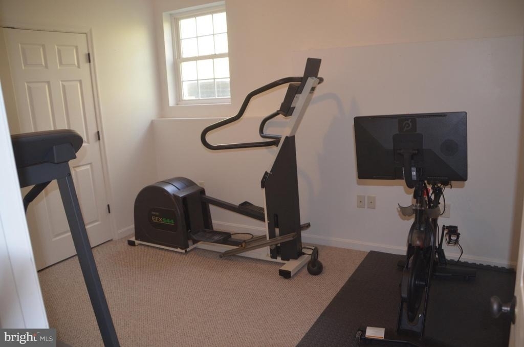 25 Tracey Lane - Photo 16