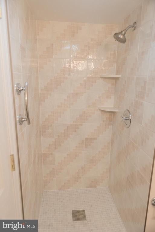 8380 Greensboro Drive - Photo 8