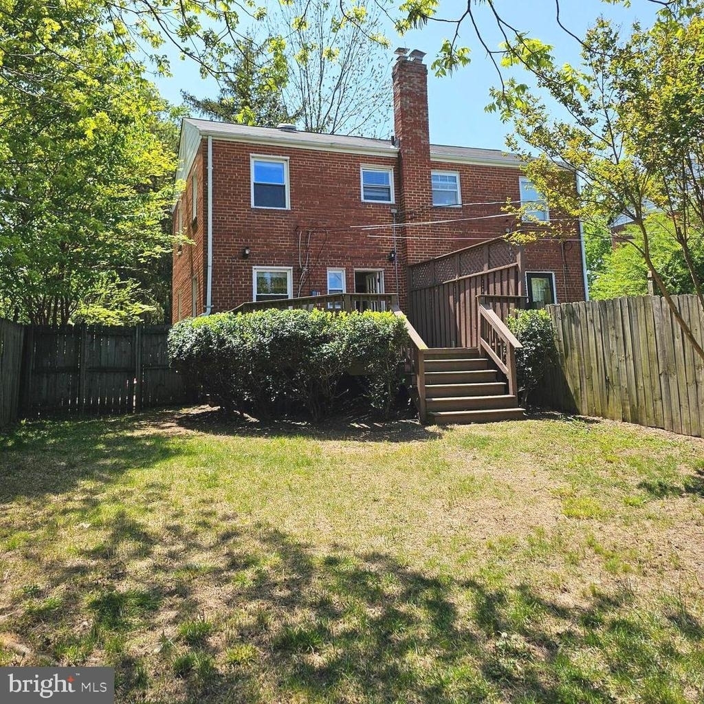 2214 Arlington Terrace - Photo 1