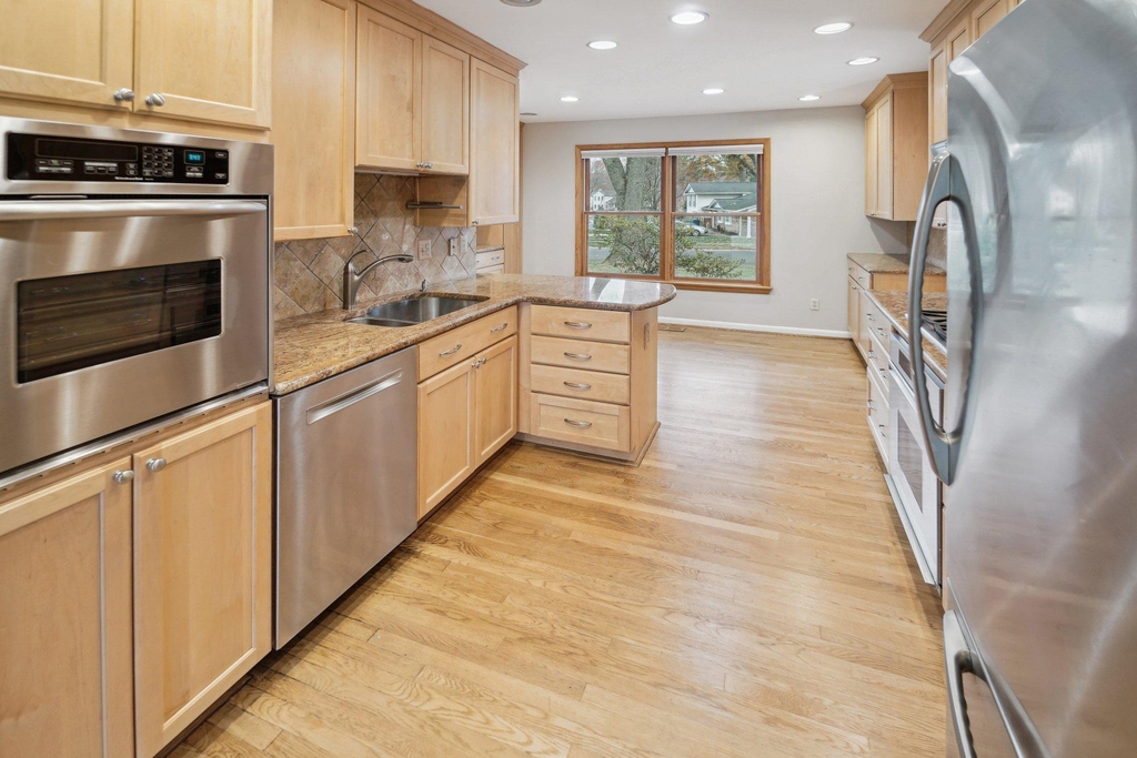 1710 Palm Springs Drive - Photo 4