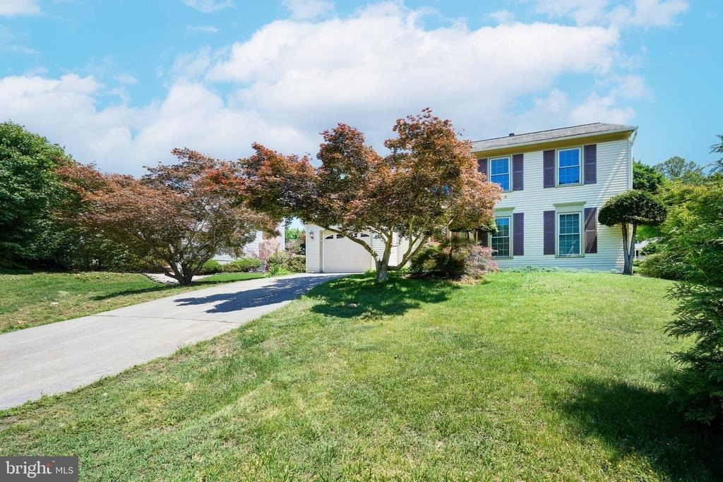 8508 Silverdale Road - Photo 58
