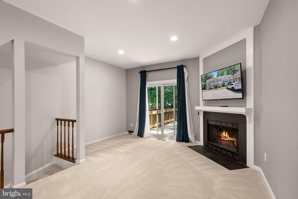 11243 Silentwood Lane - Photo 10
