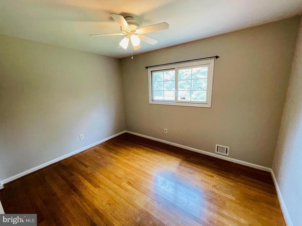 7115 Warbler Lane - Photo 24