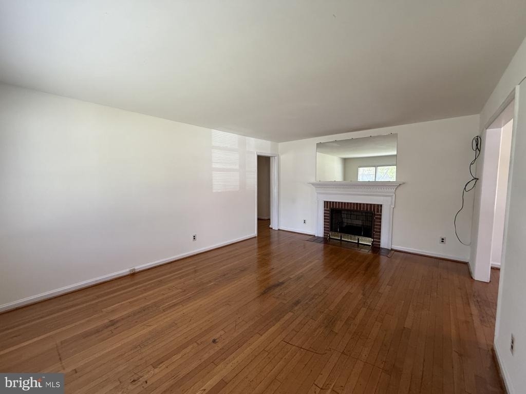 1316 Stafford Avenue - Photo 4