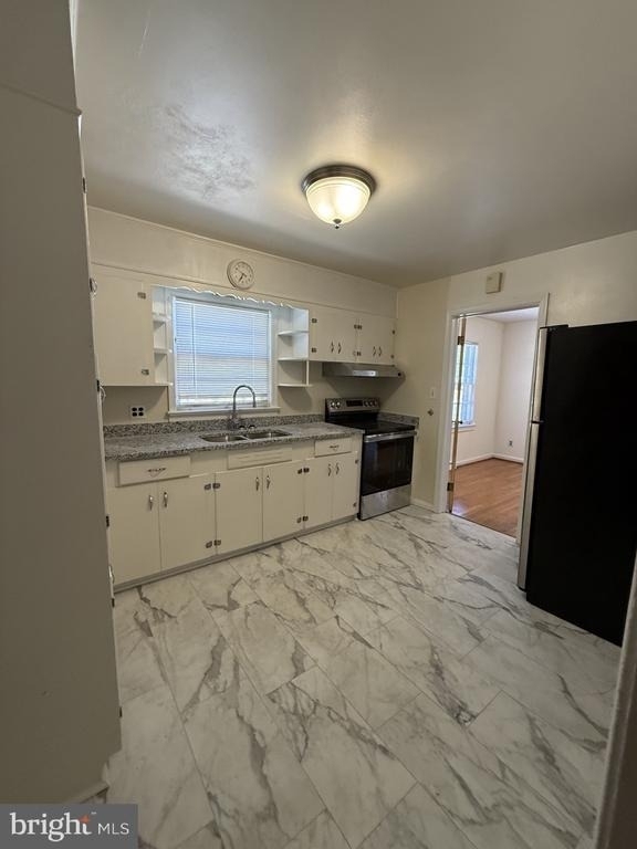 1316 Stafford Avenue - Photo 8