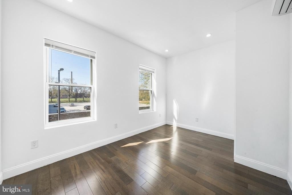 2319 N College Avenue - Photo 25