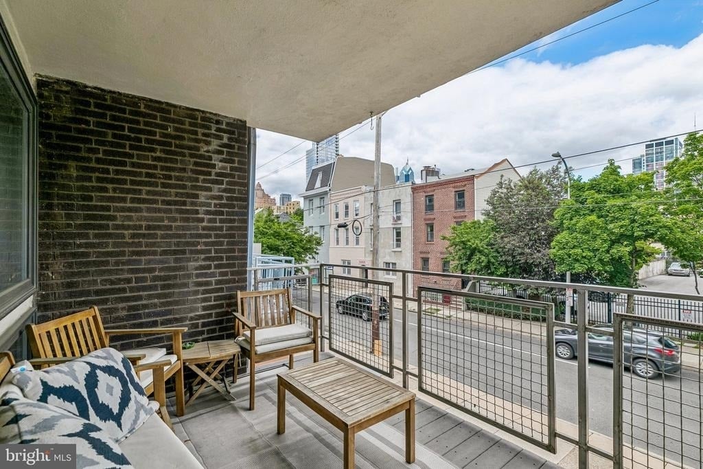 1130 Lombard Street - Photo 14