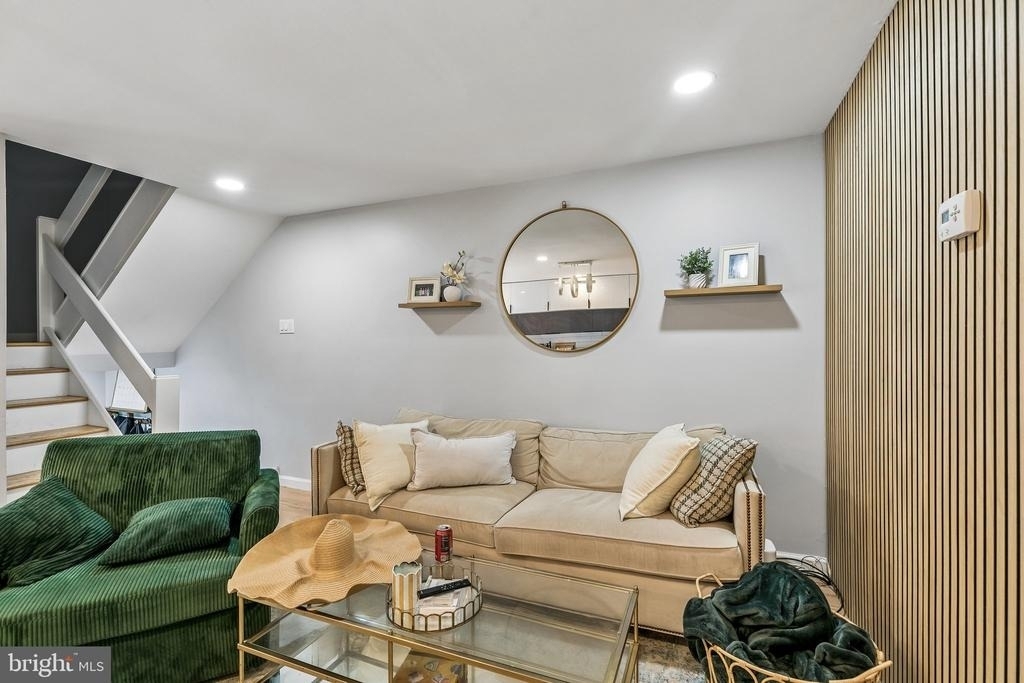 1130 Lombard Street - Photo 4
