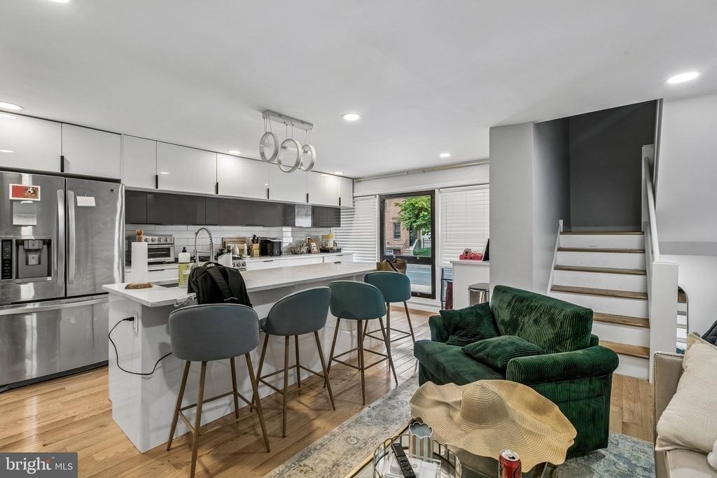 1130 Lombard Street - Photo 5