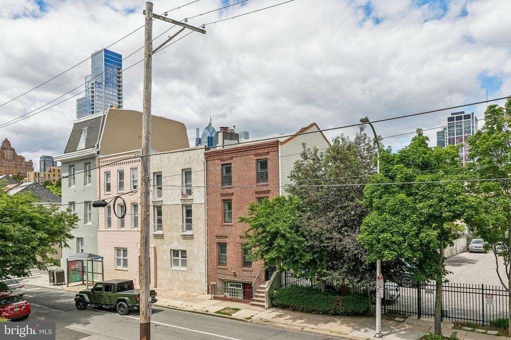 1130 Lombard Street - Photo 39